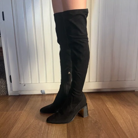 Zara Thigh High suede stacked heel boots - Picture 4 of 13
